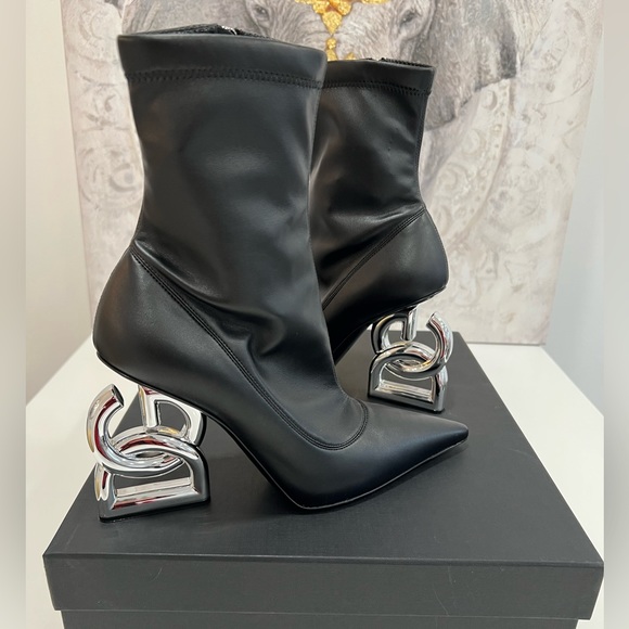 DOLCE AND GABBANA DG Heel Pointed Toe Bootie EU:38 - Picture 4 of 12